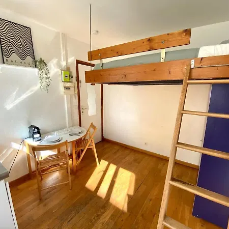 New 137 Yves - Cosy Center